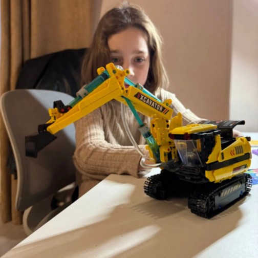 Excavator Hidraulic de Asamblat – 578 Piese, Macara STEM cu Mișcări Reale