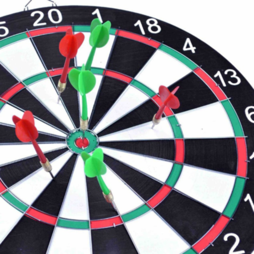 Tablă de Darts cu Față Dublă și 6 Săgeți – Distracție și Precizie