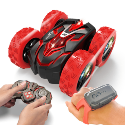 Mașinuță Stunt 360° cu Telecomandă și Ceas (culoare aleatorie) Mașinuță Stunt 360° cu Telecomandă și Ceas (culoare aleatorie)