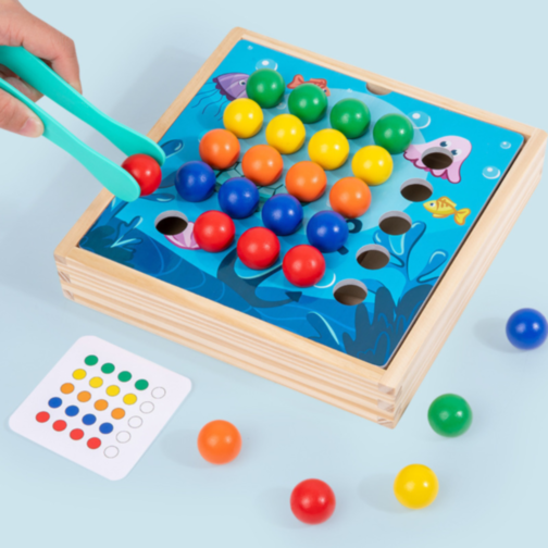 Joc Montessori din Lemn 3 în 1 – Prinde, Sortează și Potrivește Bile Colorate