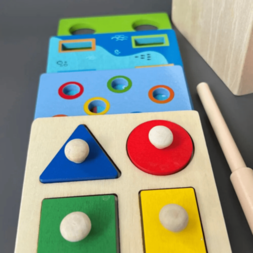 Cub Montessori Lemn 8 în 1 cu Legume și Pescuit Cub Montessori Lemn 8 în 1 cu Legume și Pescuit