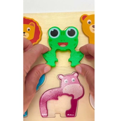 Puzzle de lemn cu animale și puii lor