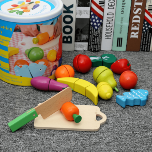 Set Fructe și Legume din Lemn de Tăiat – 27 piese