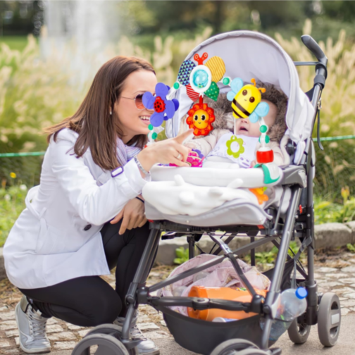 Bară interactivă multifuncțională pentru bebeluși.
