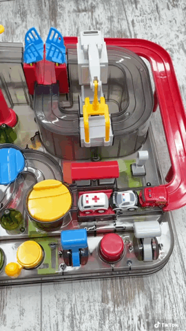 Circuit Mecanic Interactiv "Echipa de Salvare - Drumul cu Obstacole" 