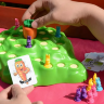 Joc Interactiv „Iepurașii și Morcovul” – Distracție și Strategie pentru Copii