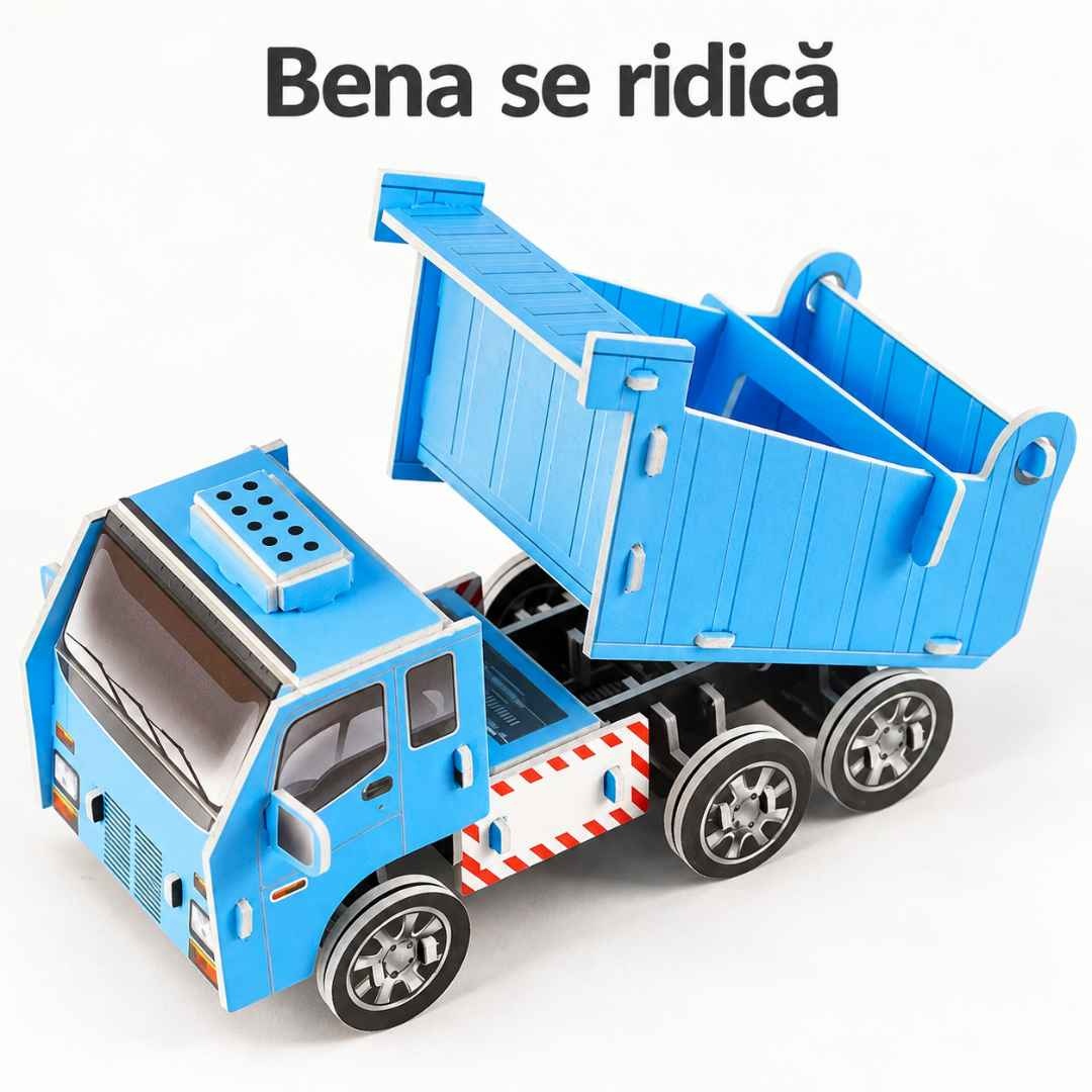 Camionul basculant 3D cu bena ridicată, arătând funcția modelului după asamblare