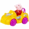 Purcelușa Peppa cu Mașina cu Mecanism Trage-Ața
