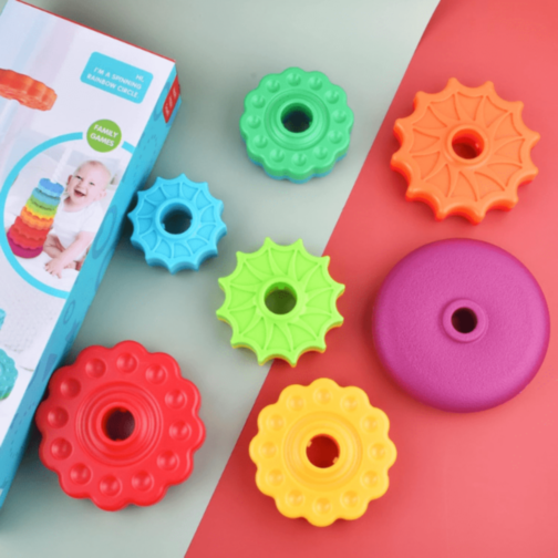 Turn Curcubeu Montessori cu Inele Rotative