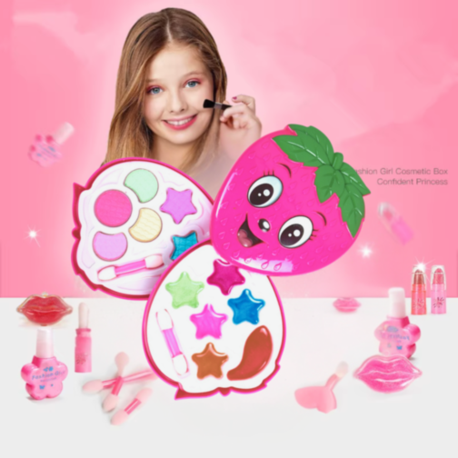 Set de Machiaj pentru Fetițe - Cutie Căpșună Interactivă