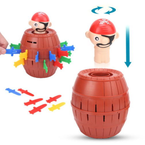 Joc Interactiv Pop-Up cu Pirat în Butoi și Săbii Colorate