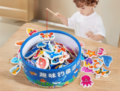 Set Pescuit Magnetic Din Lemn pentru Copii | image