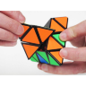 Piramidă puzzle magică colorată