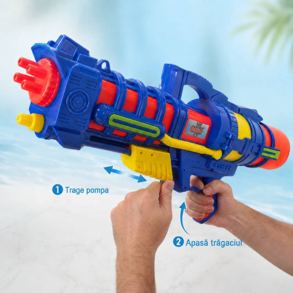 Instrucțiuni de folosire pentru pistolul cu apă: trage pompa și apasă trăgaciul