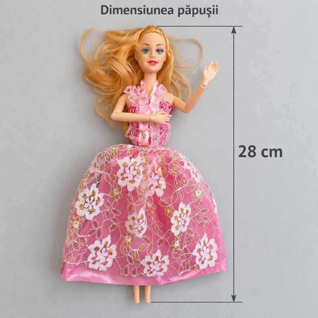 Înălțimea păpușii fashion: 28 cm