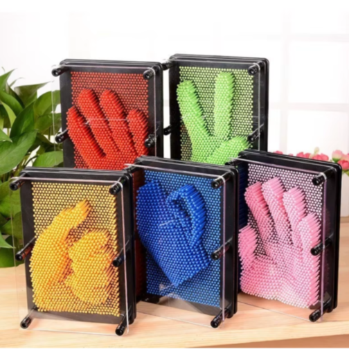 Panou 3D Pin Art – Creează Amprente Unice în Timp Real (culoare aleatorie)