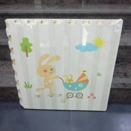Covor Puzzle pentru Copii cu Iepuraș