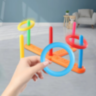 Joc de Aruncat Inele Colorate – Activitate Educativă pentru Interior și Exterior