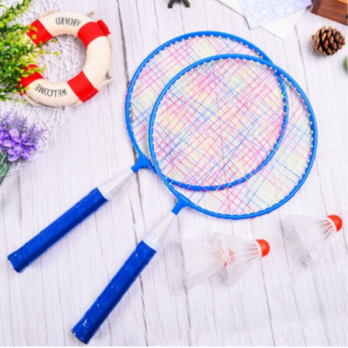 Set Badminton pentru Copii cu 2 Rachete și 3 Fluturași (culoare aleatorie)