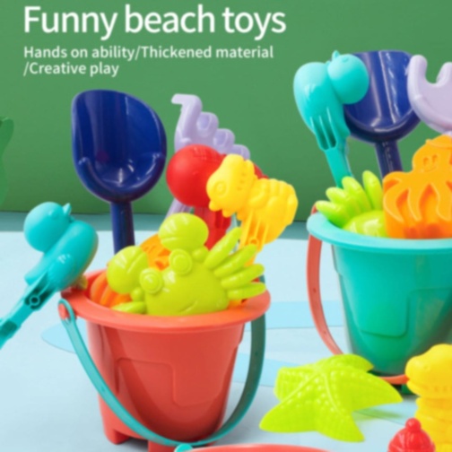 Set Plajă Creativ cu Găletușă, Lopeți și Forme Colorate (culoare aleatorie)