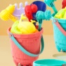 Set Jucării de Plajă cu Găletușă Texturată și Forme Marine (culoare aleatorie)