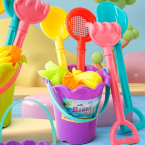 Set Jucării de Plajă – Găletușă cu Unelte Colorate și Forme Marine (culoare aleatorie)