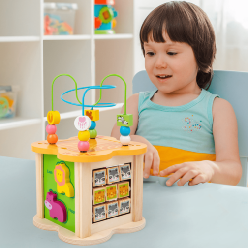 Cub Educativ din Lemn 6 în 1 – Labirint cu Mărgele, Animale, Numere și Forme