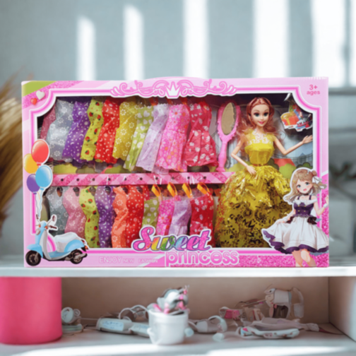Păpușă Sweet Princess Set Rochii Fashion Colorate