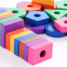Joc Montessori de Sortare și Potrivire – Forme Geometrice Colorate din Lemn