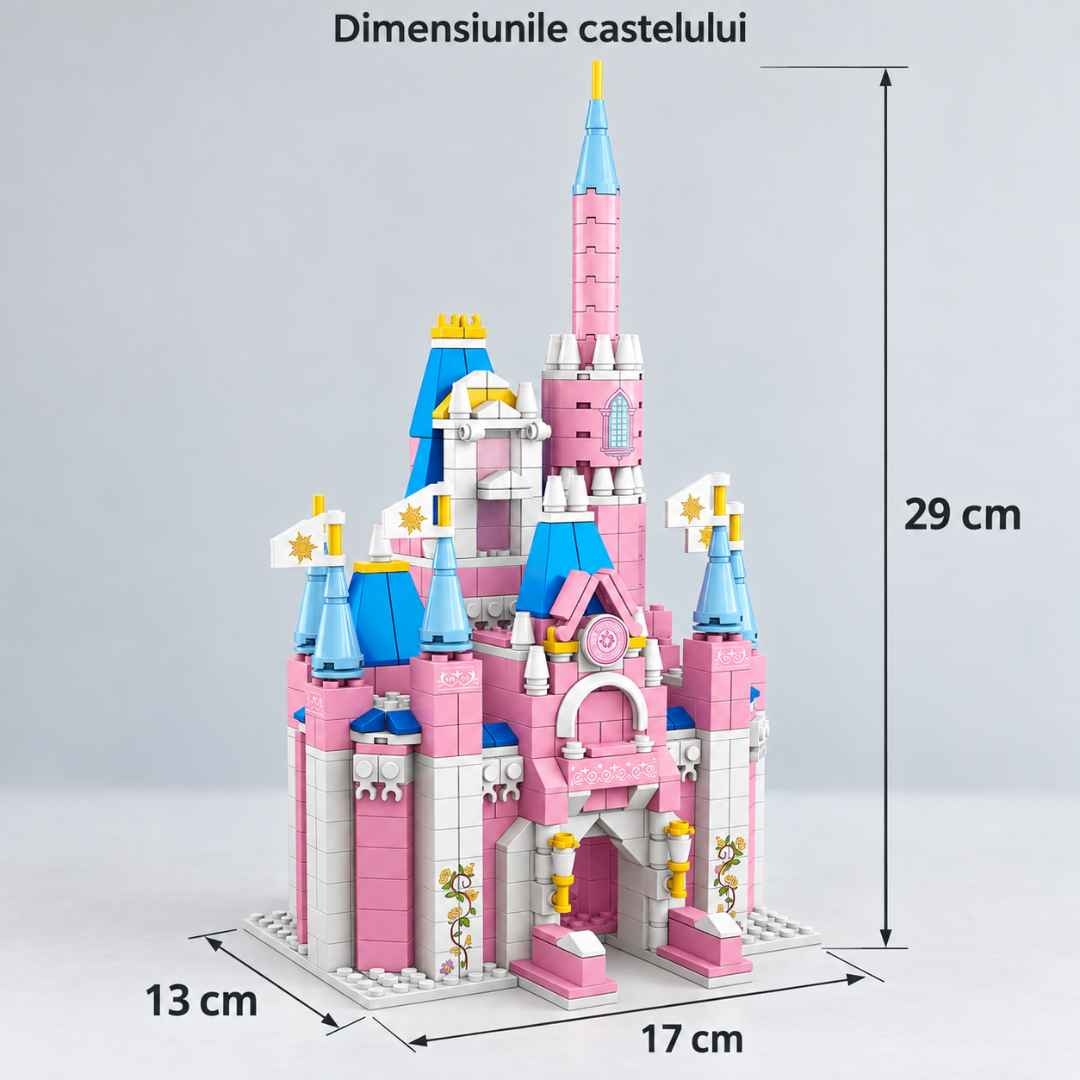 Dimensiunile castelului asamblat: 17 cm lățime, 13 cm adâncime și 29 cm înălțime