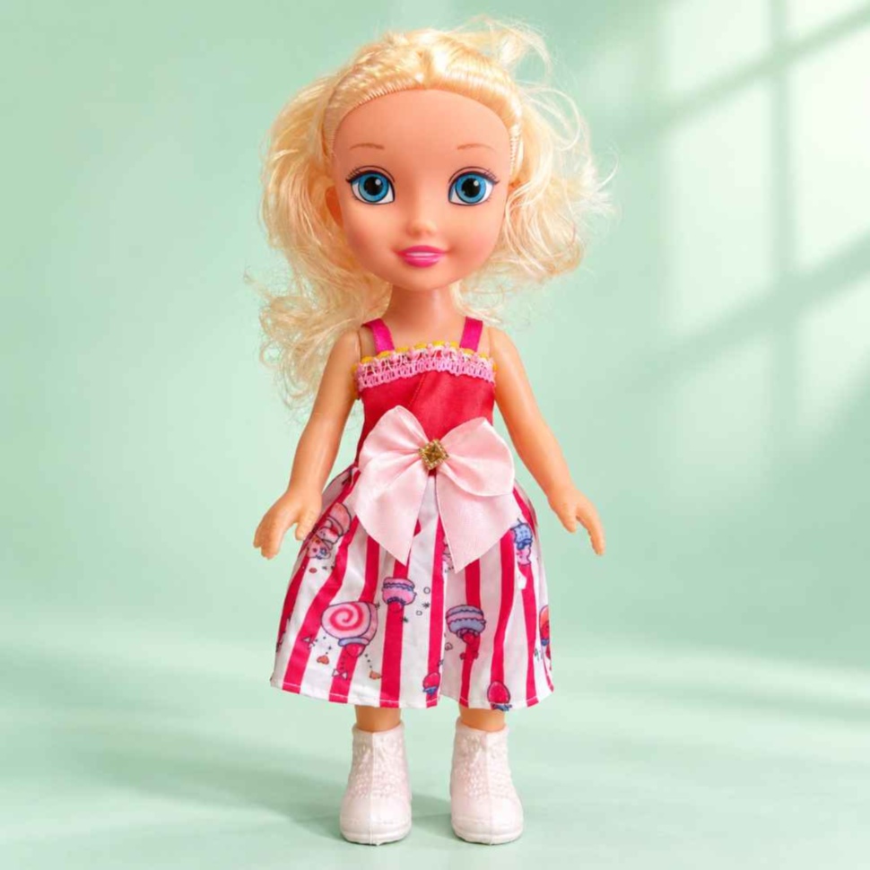 Păpușă muzicală Sweet Girl de 27 cm, cu păr blond, rochie roz și încălțăminte albă