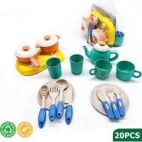 Набор Посуды из Переработанного Пластика